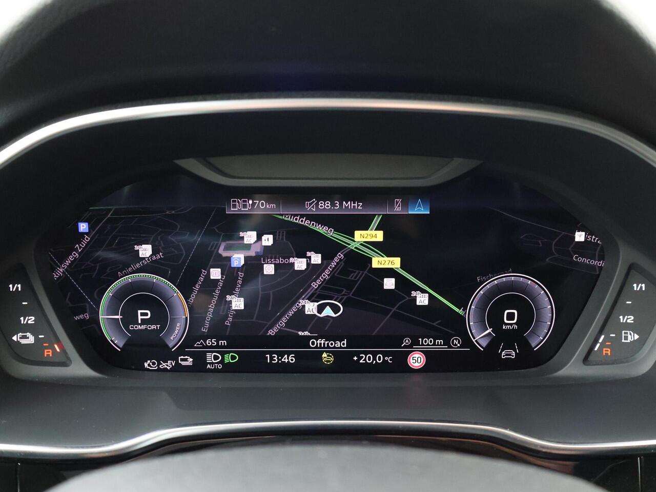 Audi Q3 Sportback 45 TFSI e S Edition | 245 PK | SoH 100% | Trekhaak | Elek. achterklep | Verwarmbare voorstoelen | Navigatiesysteem | LED verlichting |