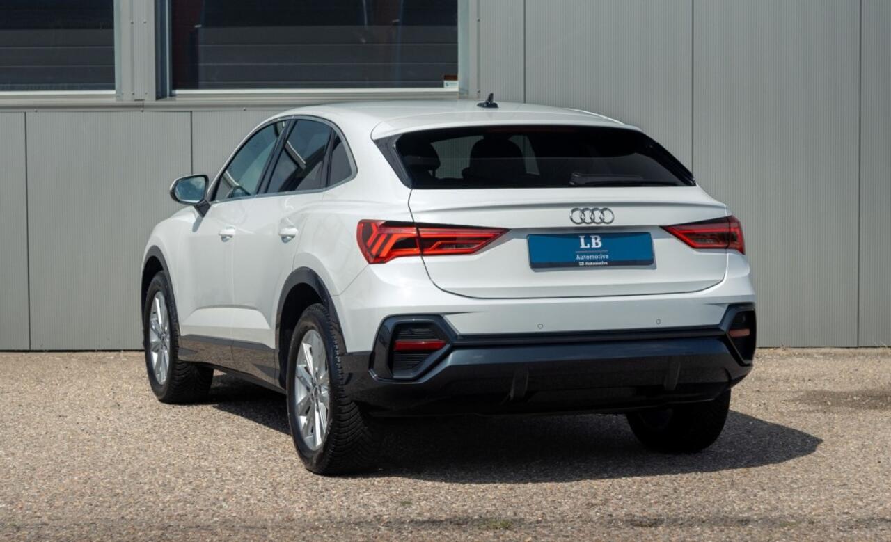 Audi Q3 35 TFSI, Carplay, Leder, LED