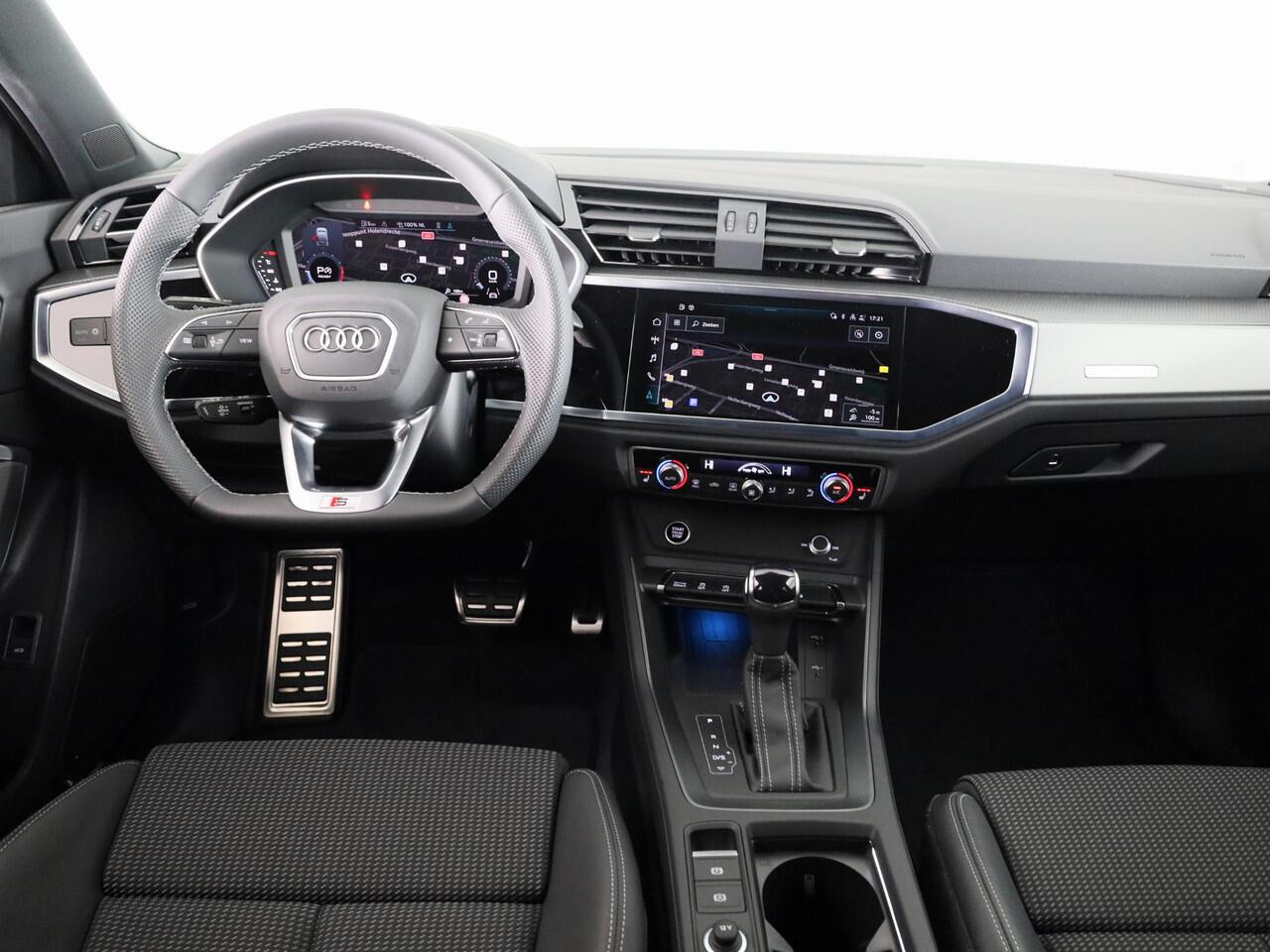 Audi Q3 Sportback 35 TFSI S Edition Competition | Zakelijke financiering 3,99% | Adaptive cruise control | Sonos premium 3d sound | Optiekpakket zwart plus | Ambient verlichting | Keyless |