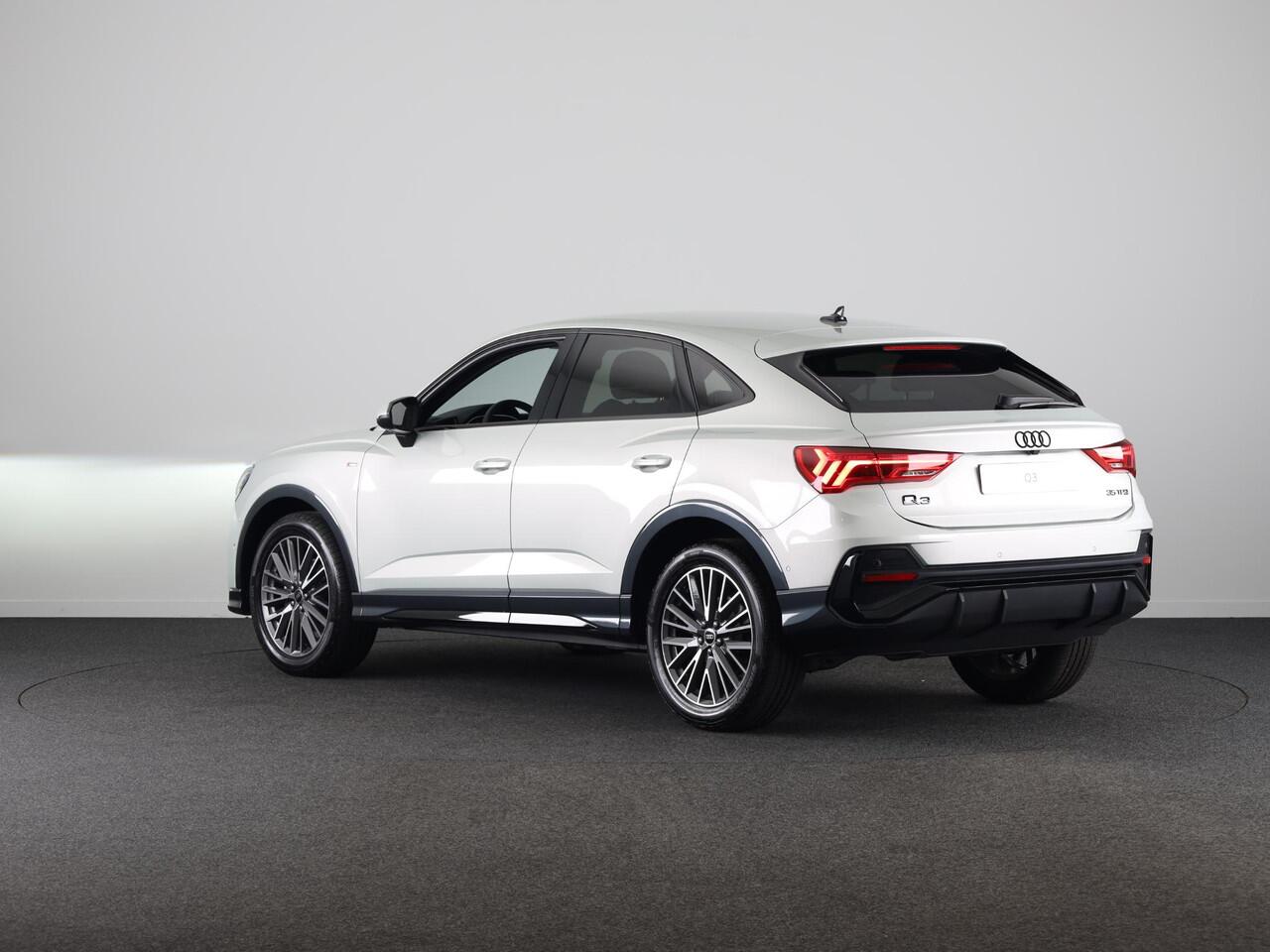 Audi Q3 Sportback 35 TFSI S Edition Competition | Zakelijke financiering 3,99% | Adaptive cruise control | Sonos premium 3d sound | Optiekpakket zwart plus | Ambient verlichting | Keyless |