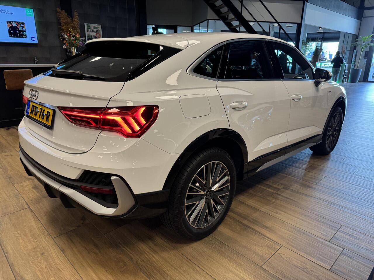 Audi Q3 Sportback 45 TFSI e S Edition PHEV|Apple carplay|Navi|Cruise|19' Velgen|