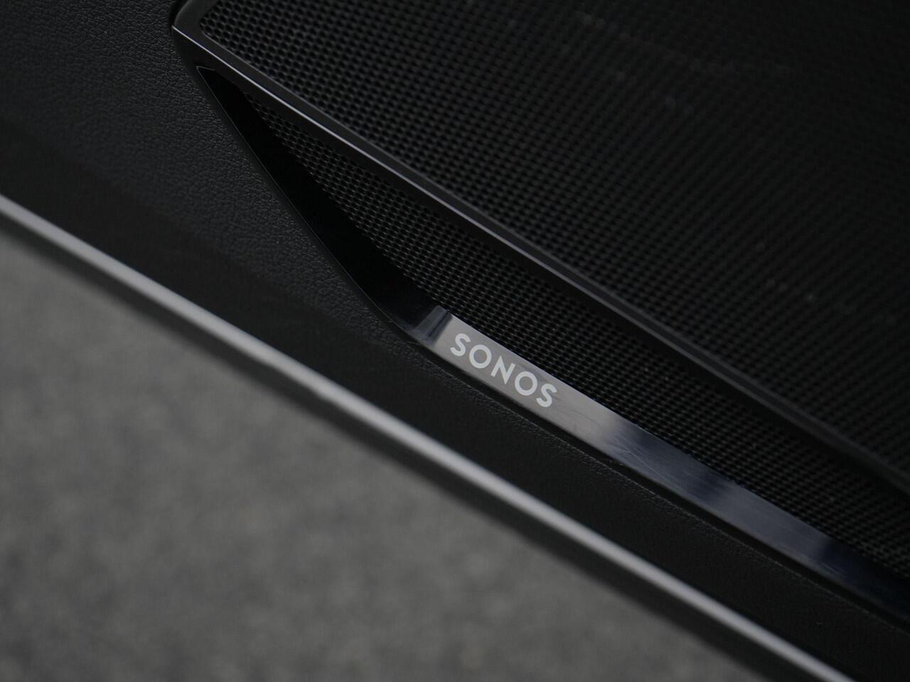 Audi Q3 Sportback 45 TFSI e 245 pk S-tronic | Panoramadak | Matrix LED | Stoelverwarming | Sonos