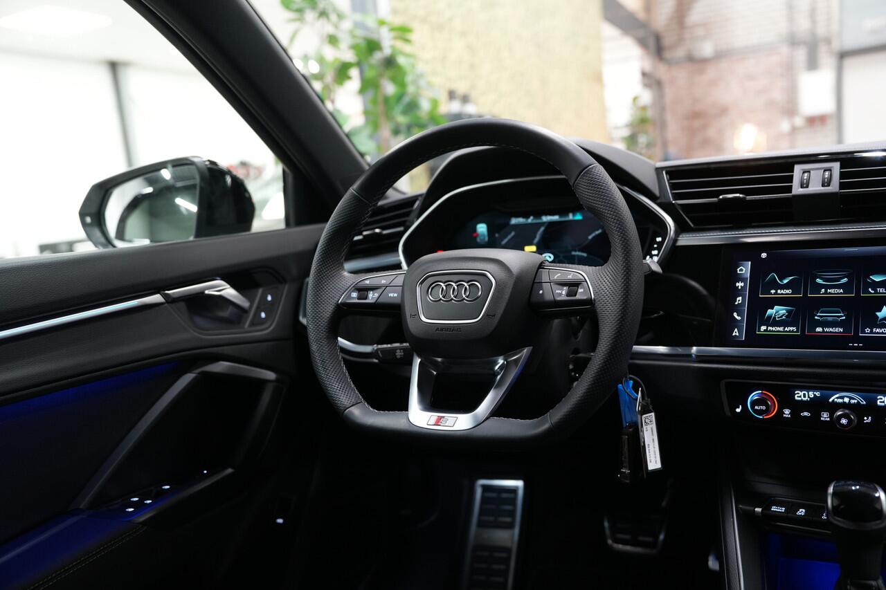 Audi Q3 Sportback 35 TFSI S Edition * Sfeer - 20" - Alcantara - Camera - Blind Spot - App - Tau Silver *
