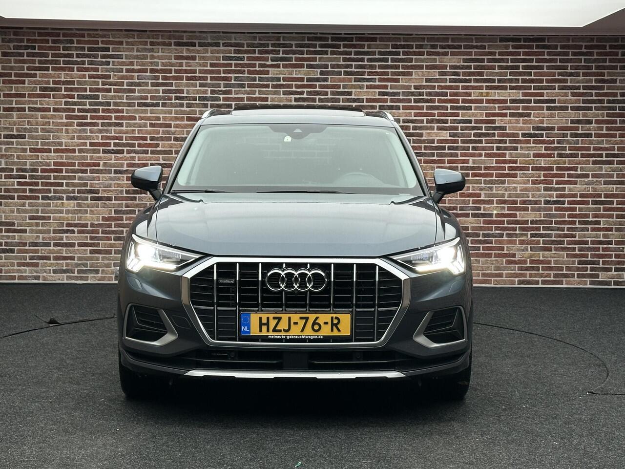 Audi Q3 45 TFSI quattro Pro Line 360 Panorama Trekhaak Dealer Ondrh Led