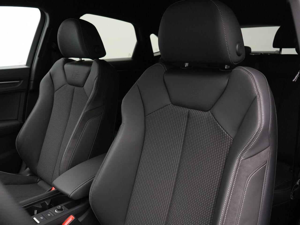 Audi Q3 Sportback 45 TFSI e S Edition / S-Line | Navigatie | Stoelverwarming | Parkeersensoren voor/achter