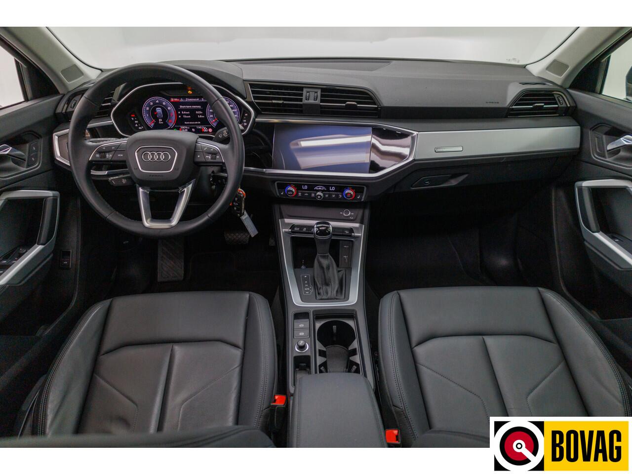Audi Q3 Sportback 35 TFSI Business Edition 150 PK | Panoramadak | Leer | 360 camera | El. achterklep Stoelverwarming, Navigatie, App-connect, Lane assist, Cruise, Led verlichting, Regensensor