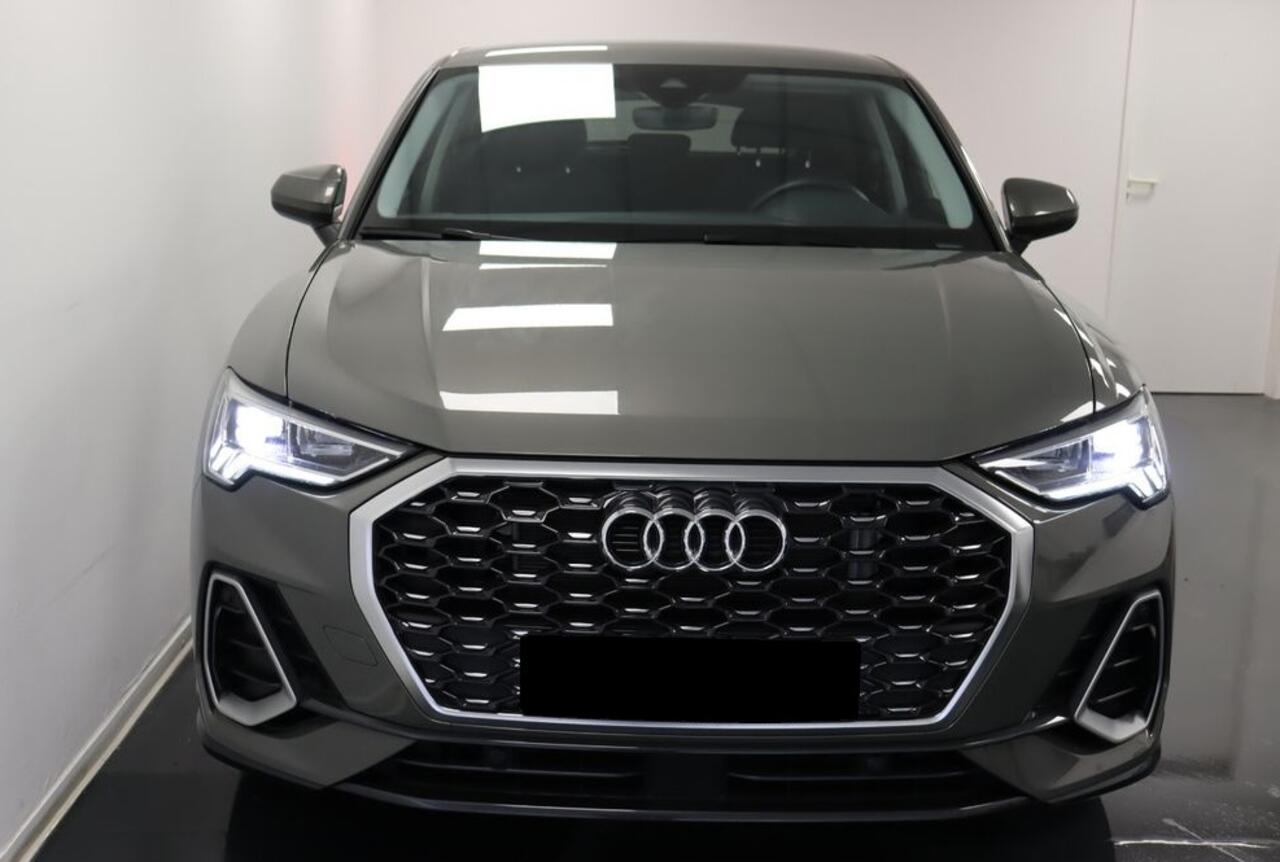 Audi Q3 Sportback 45 TFSI e 245 PK ACC Trekhaak Virtual Cockpit Sportstoelen Stoelverwarming 19 Inch