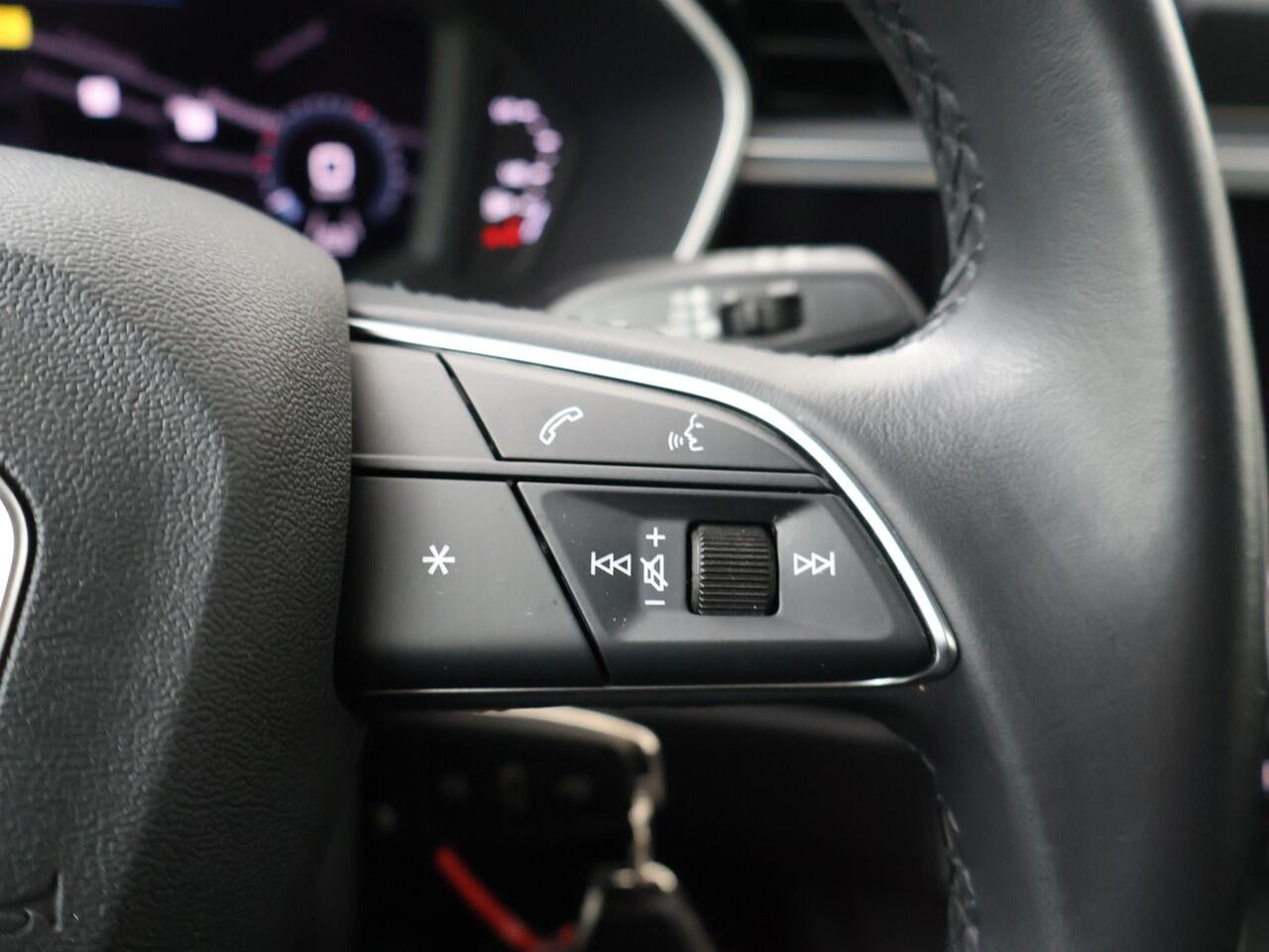 Audi Q3 Sportback 45 TFSI e S Edition | 245 PK | SoH 91% | Automaat | Trekhaak wegklapbaar | Adaptive cruise control | S Line |