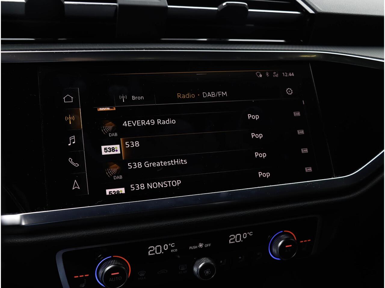 Audi Q3 Sportback 35 TFSI S-Line Automaat Adaptive Cruise Daytonagrijs 19 inch