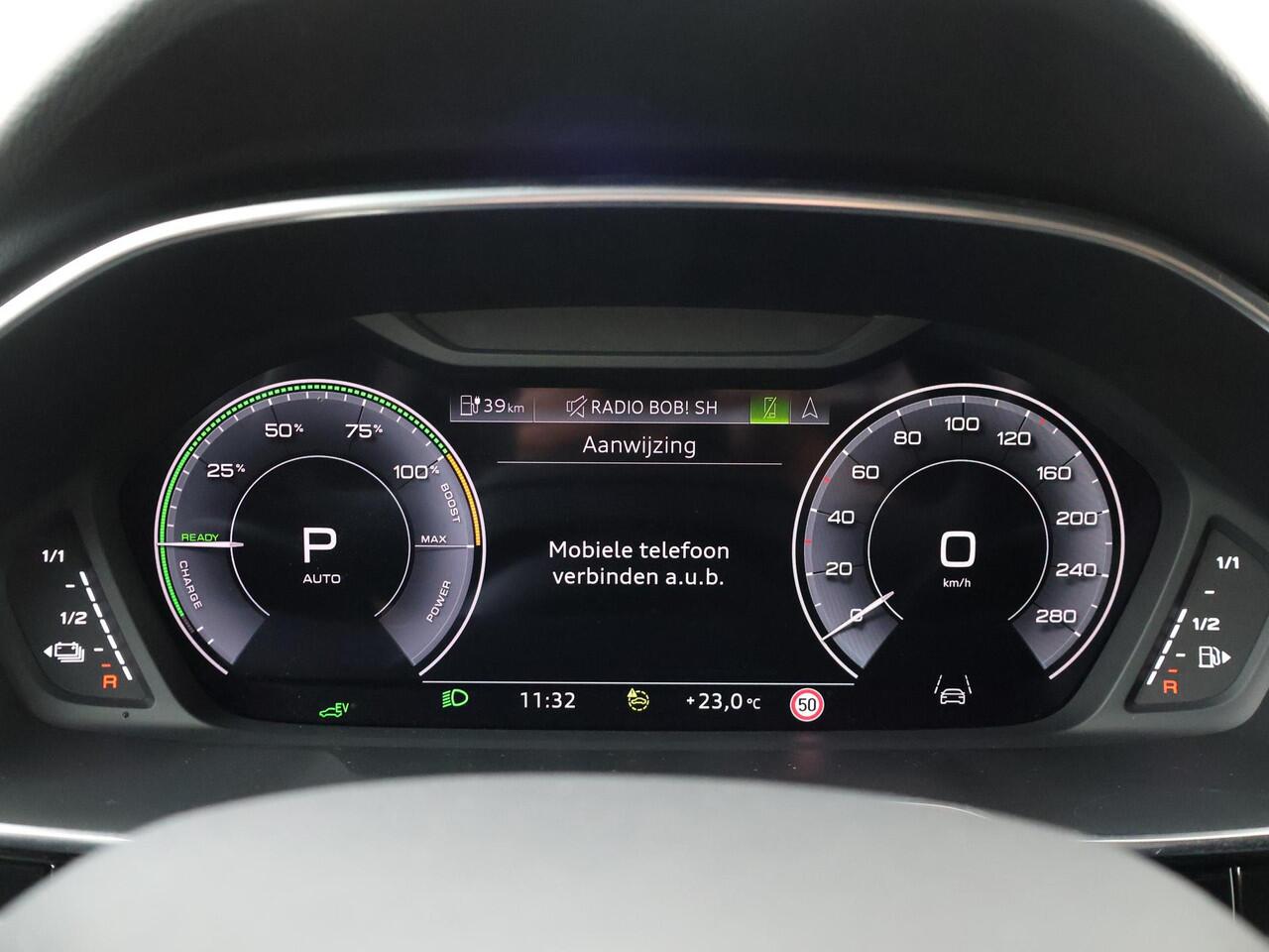 Audi Q3 Sportback 45 TFSI e S Edition | 245 PK | SoH 89% | Trekhaak | Panoramadak | 360 graden camera's | LM 20" velgen | Sportstoelen |