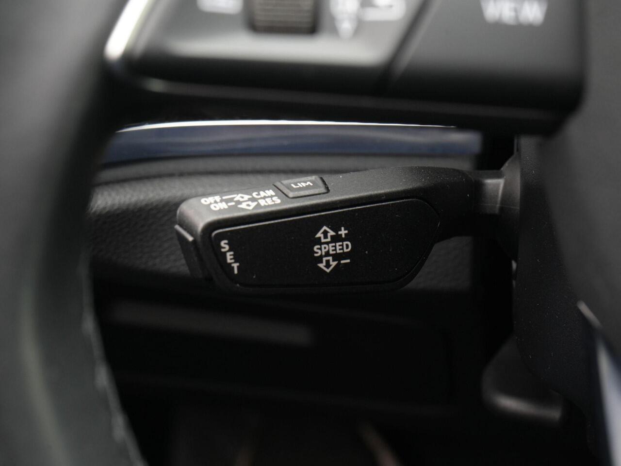 Audi Q3 Sportback 45 TFSI e 245 pk S-tronic Advanced Edition / S-Line | Panoramadak | Achteruitrijcamera | Stoelverwarming | Navigatie