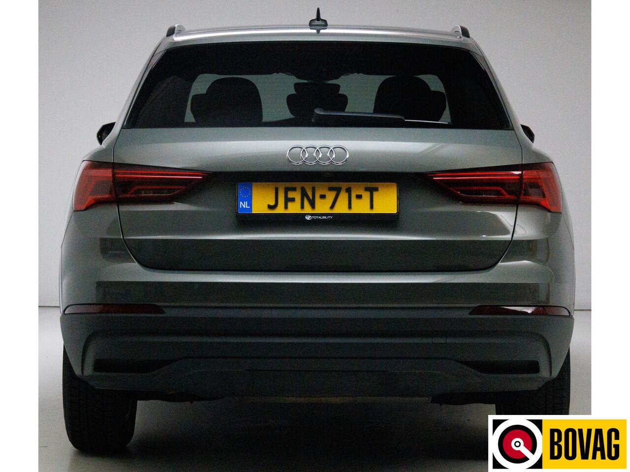 Audi Q3 45 TFSI e S edition 245 PK | S-Line interieur | Panoramadak | Navigatie | App. connect | Elec. achterklep, Stoelverwarming