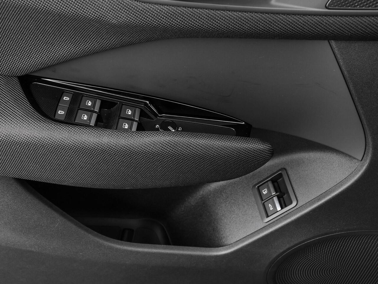 Audi Q3 1.5 200kW e-hybrid Advanced edition 272 PK