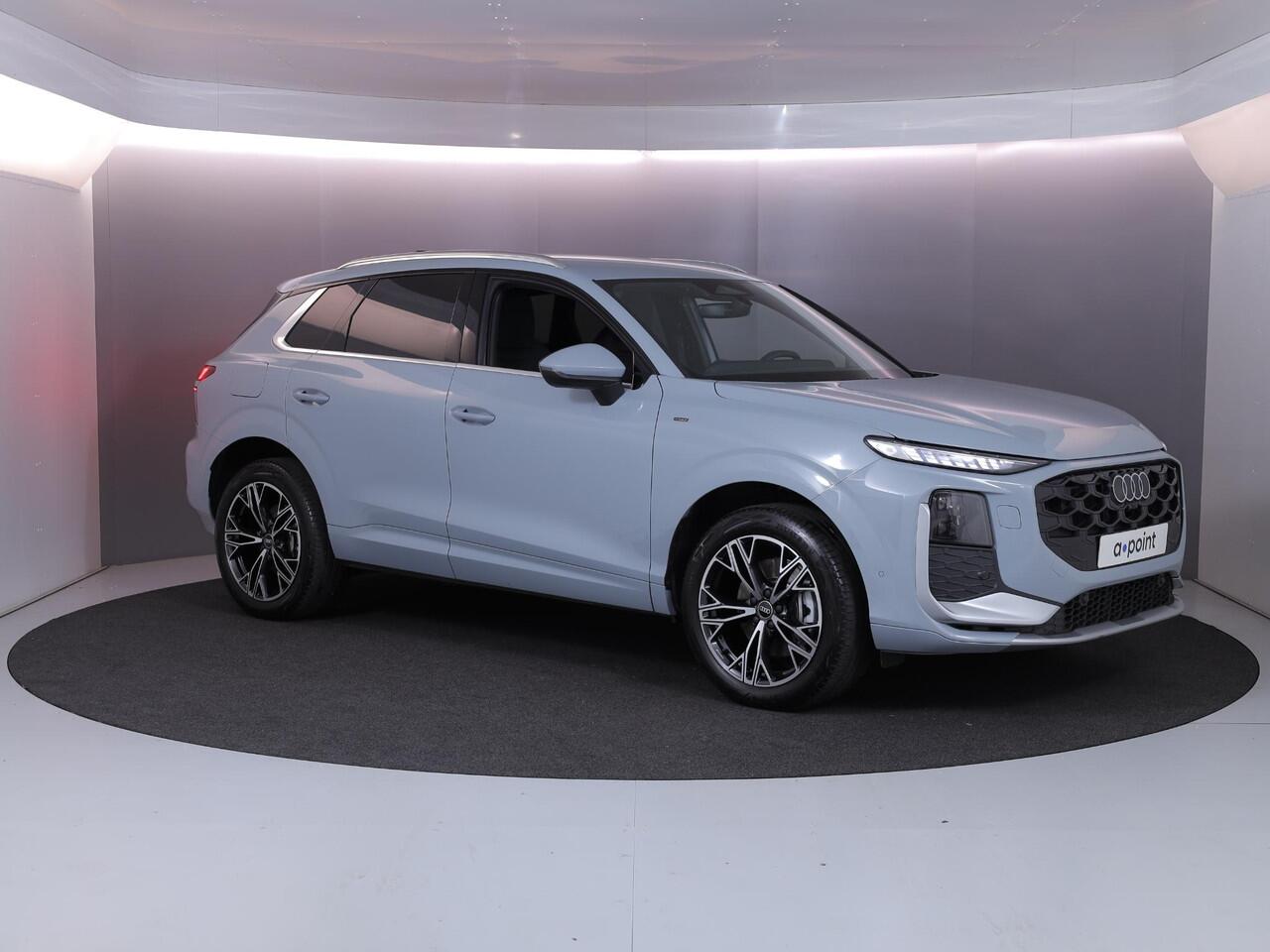 Audi Q3 1.5 e-hybrid S edition 272PK | 4jr garantie | S-line in & Exterieur | Blindspot | MMI plus | Achteruitrijcamera |