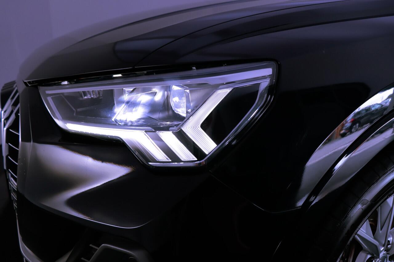 Audi Q3 40(2.0)TFSI S-LINE QUATTRO PANO/DIGI DASH/CAMERA/LED/NAVI/CARPLAY/CRUISE/BLINDSPOT/LANE ASSIST/LMV 18''