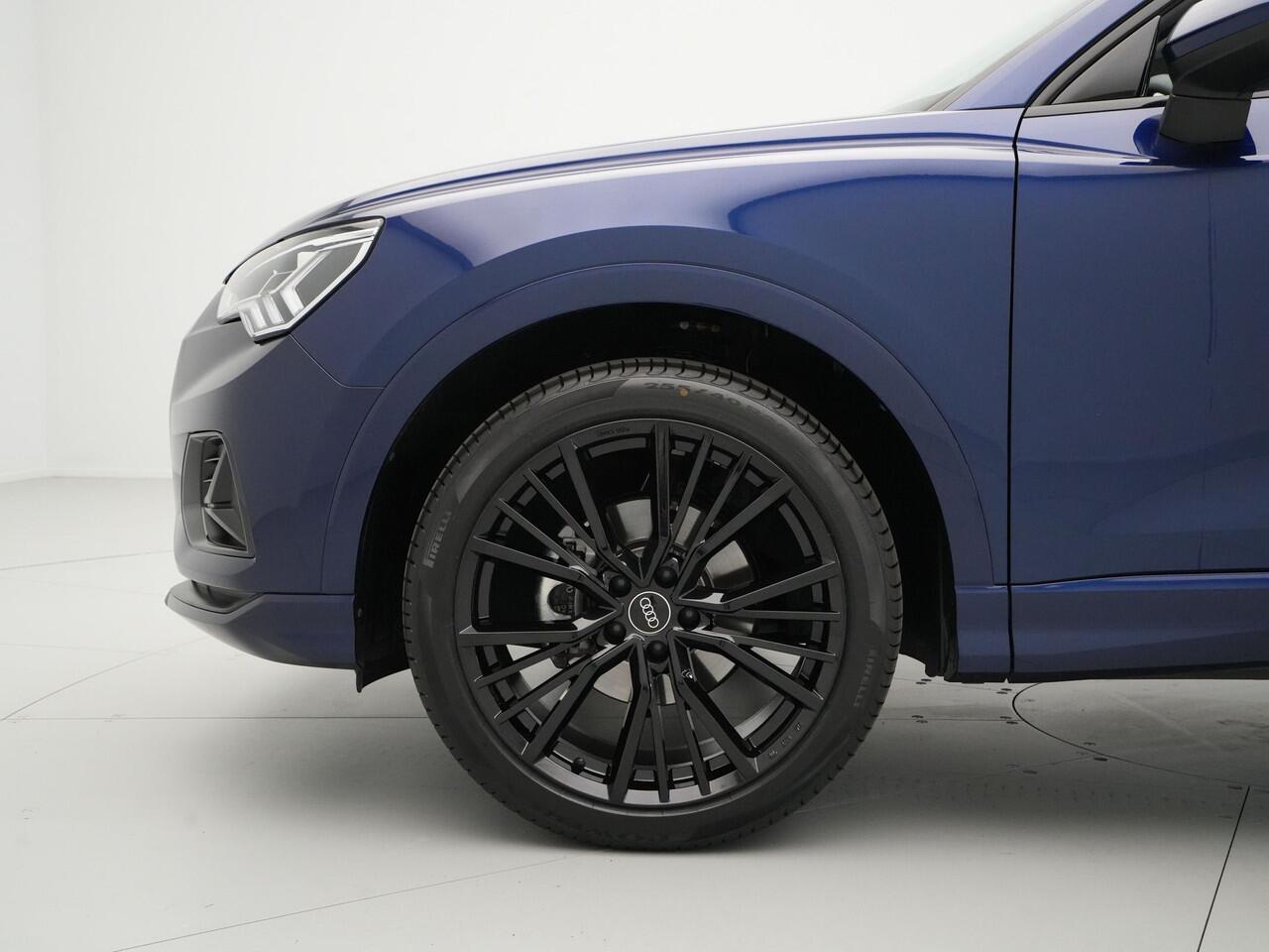 Audi Q3 35 TFSI 150 pk S-tronic Advanced edition Trekhaak, Navigatie, Sportstoelen, Adaptive Cruise, Sportpakket 44