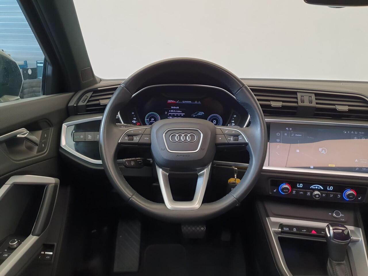 Audi Q3 Sportback 45 TFSI e S-Line S-Tronic Panoramadak, trekhaak