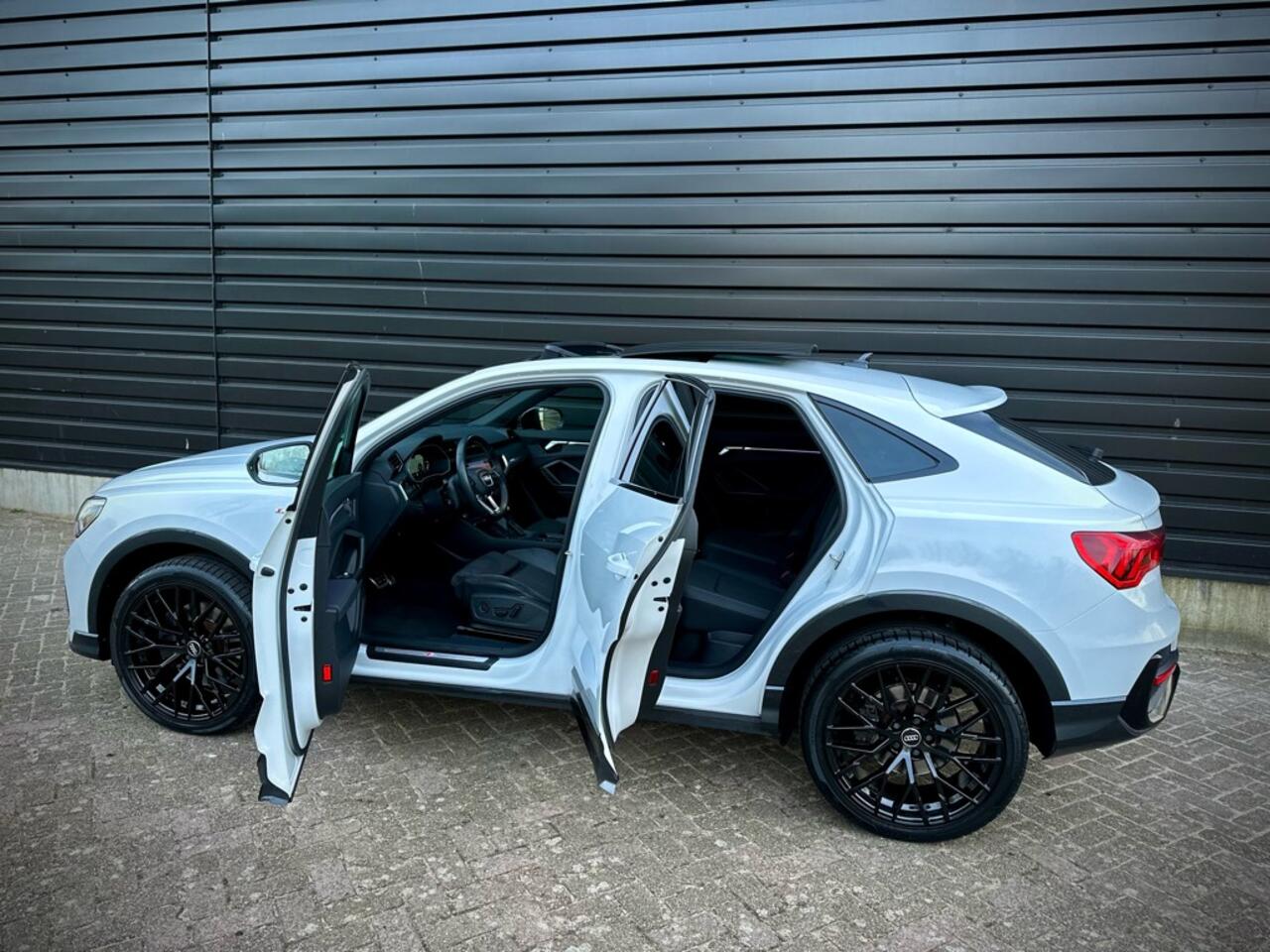 Audi Q3 40 TFSI Quattro 3X S-LINE PANO|MATRIX|SONOS|CAM VOL!