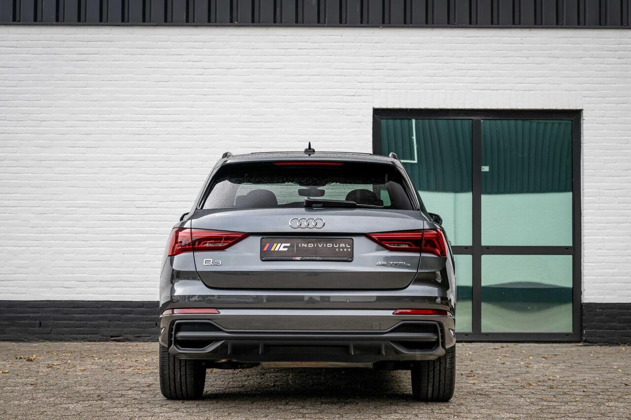 Audi Q3 45 TFSI e S-Line ACC Panorama Keyless Black Optic