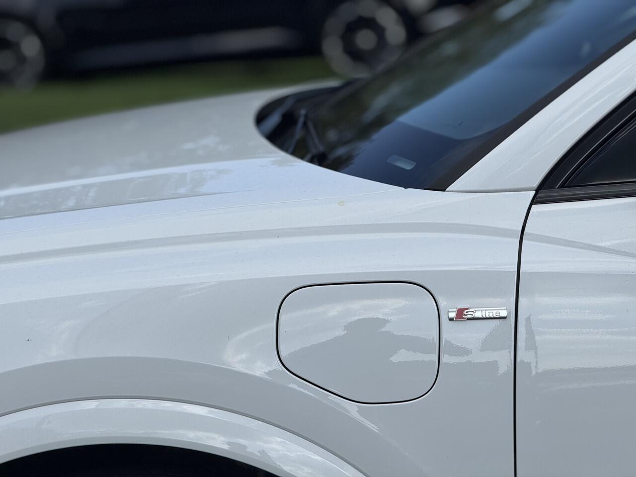 Audi Q3 45 TFSI e S edition | Trekhaak | Keyless