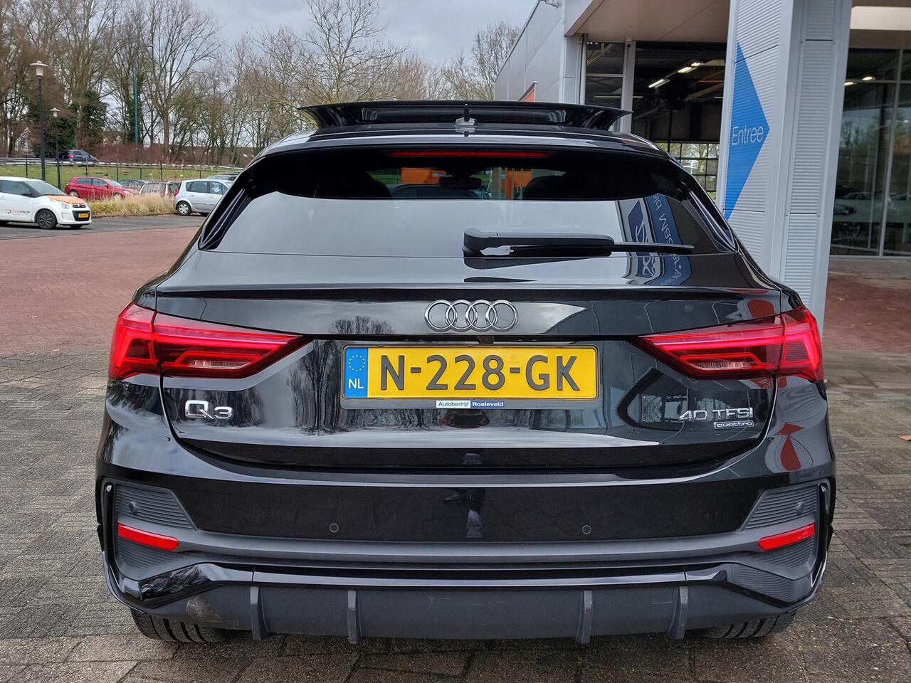 Audi Q3 Sportback 40 TFSI 190pk Quattro S-Edition | Navi | Apple Carplay+Android Auto | Clima | Adap.Cruise | Led Koplampen | Panorama Schuifdak | Leder+Verwarmd | Dodehoek+Rijstrooksensor | Pdc V+A+Camera