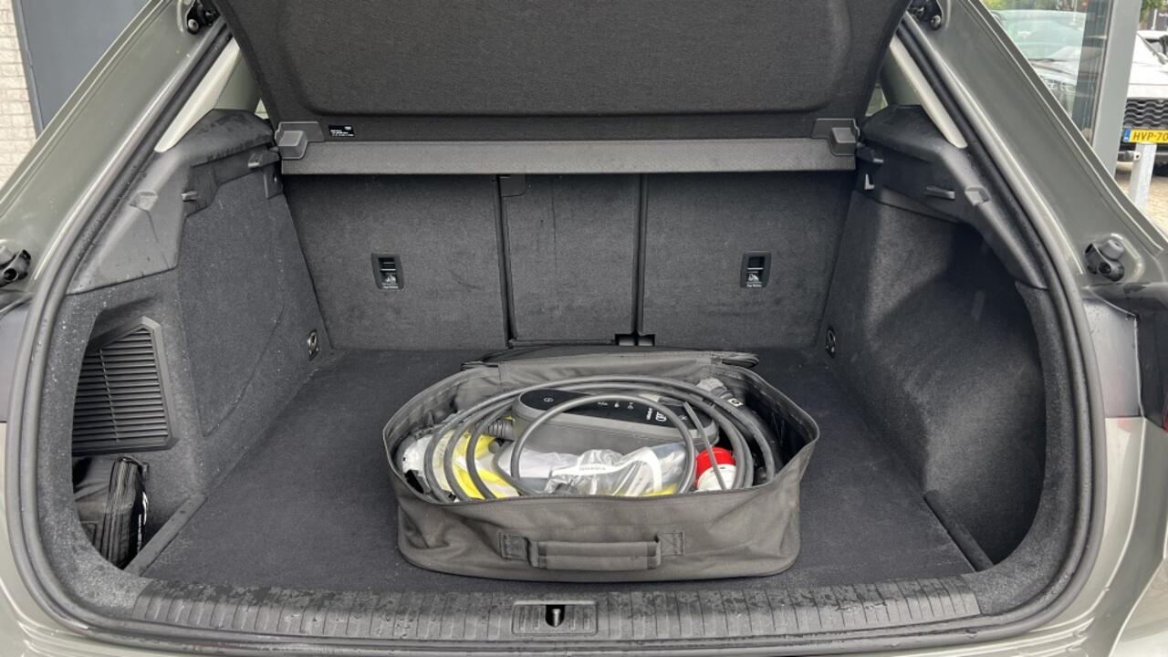 Audi Q3 45 TFSI e | Navigatie | Stoelverwarming
