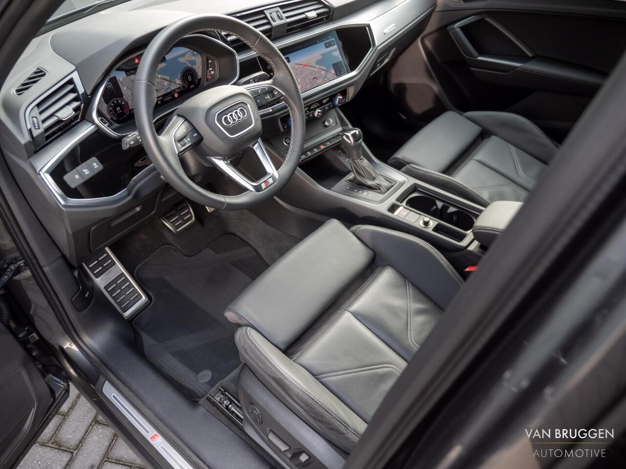 Audi Q3 Sportback 35 TFSI S-Line Pano E-Stoelen Leer Keyless Camera BTW 20"