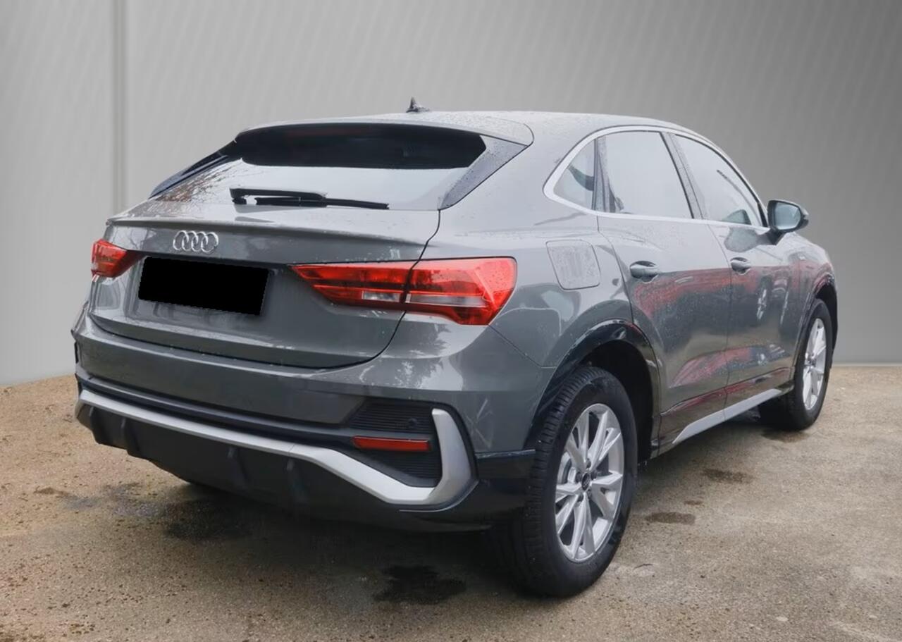 Audi Q3 Sportback 45 TFSI e 245 PK ACC Sportstoelen Navi Zwenkbare Trekhaak Virtual Cockpit