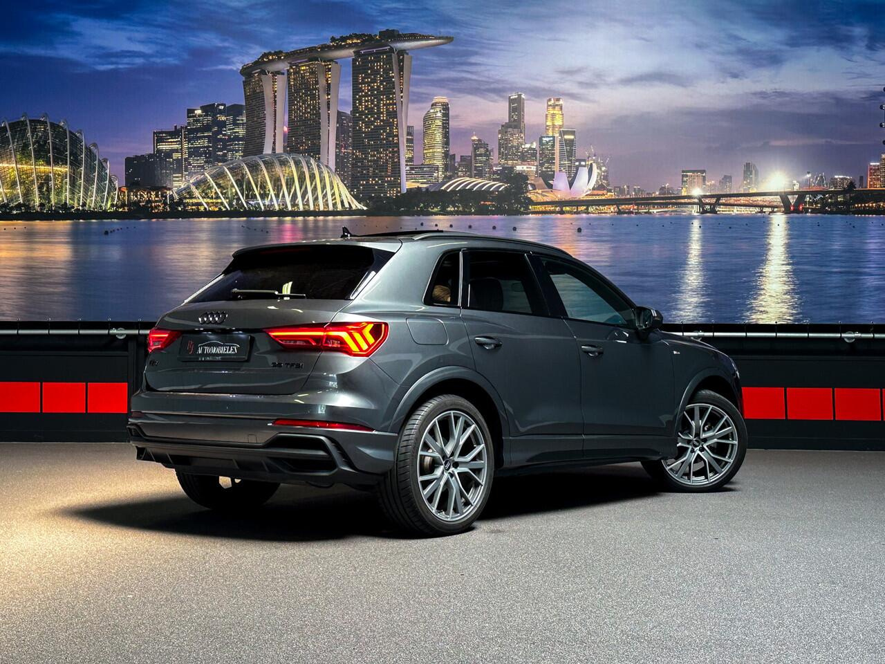 Audi Q3 35 TFSI 3xS-Line |Keyless|Sfeer|Camera|Panorama|2023