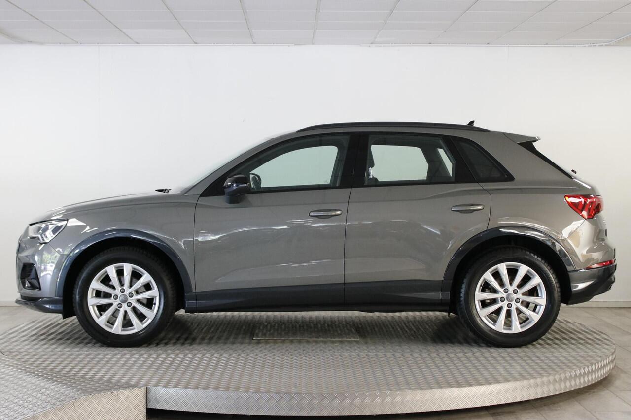 Audi Q3 35 TFSI Pro Line business Clima | Carplay | Stoelverw | Cruise | Elek. achterklep.