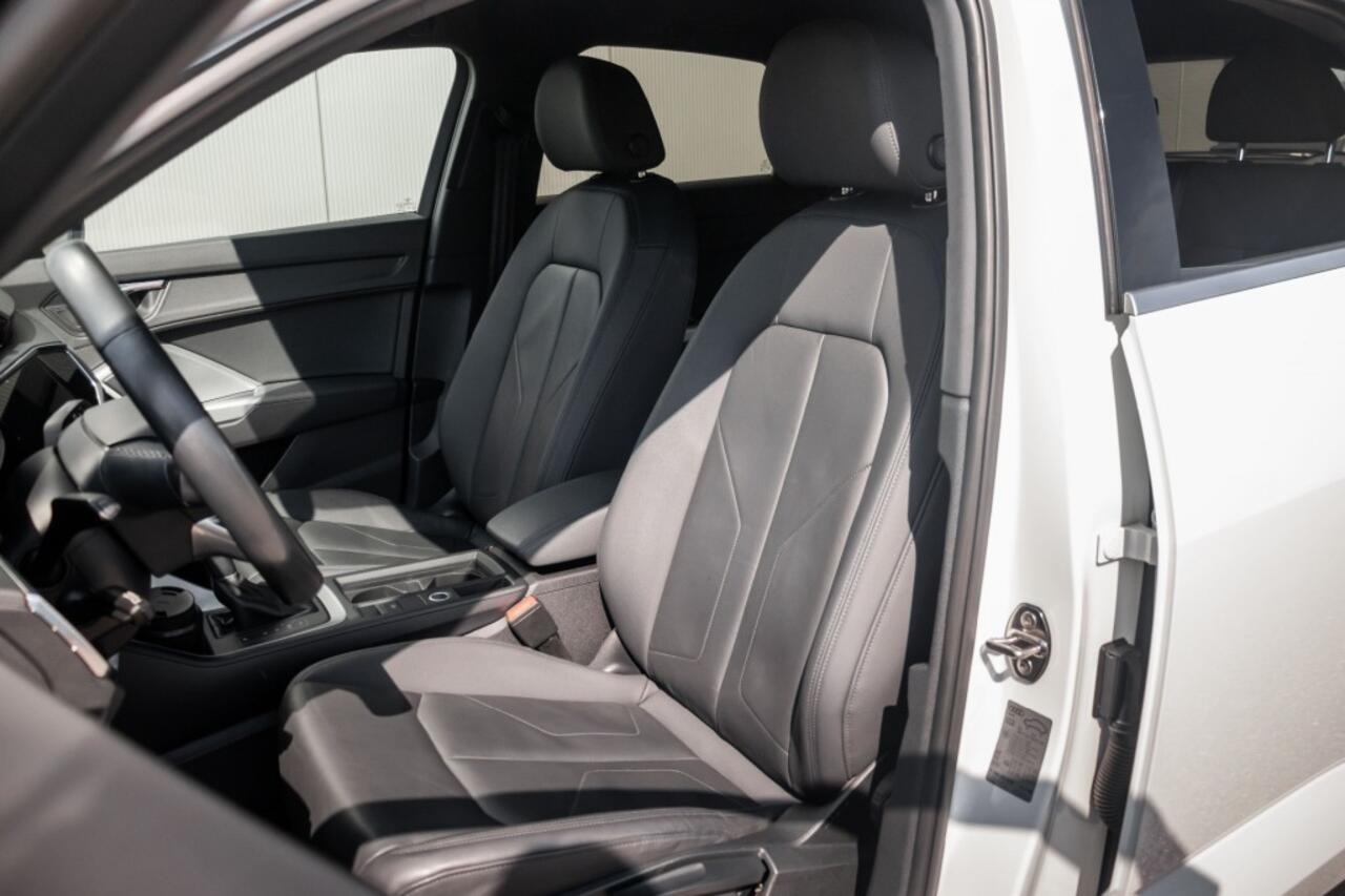 Audi Q3 35 TFSI, Carplay, Leder, LED