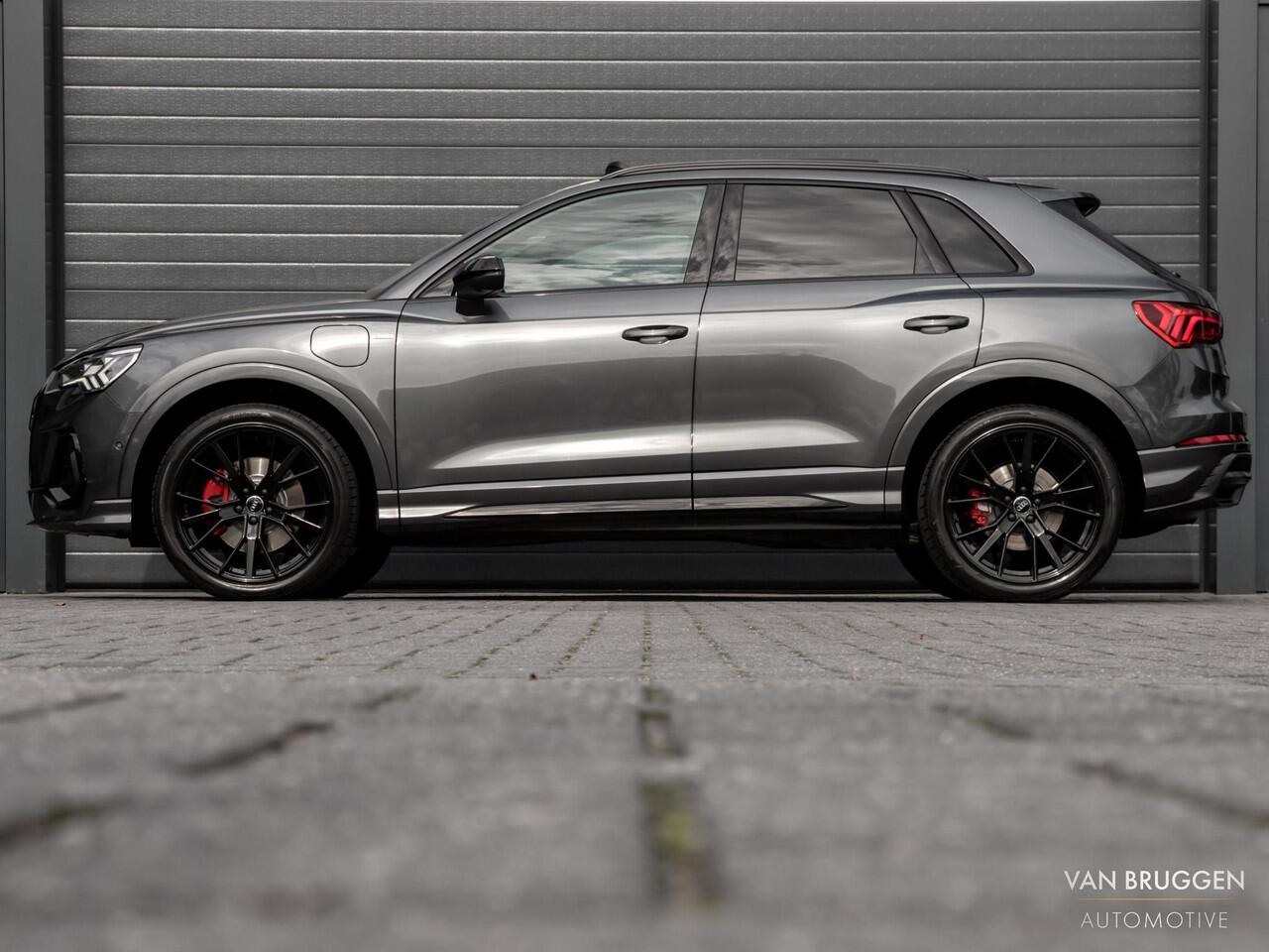 Audi Q3 45 TFSI E S-Line Pano SONOS 360 Sfeer ACC 20" Keyless