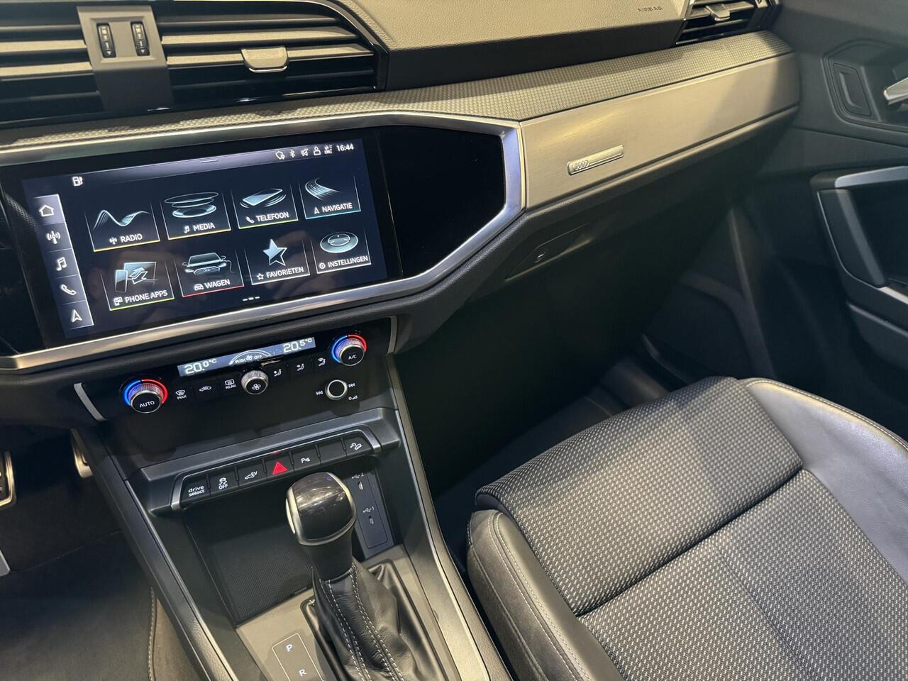 Audi Q3 Sportback 45 TFSI e S Edition PHEV|Apple carplay|Navi|Cruise|19' Velgen|