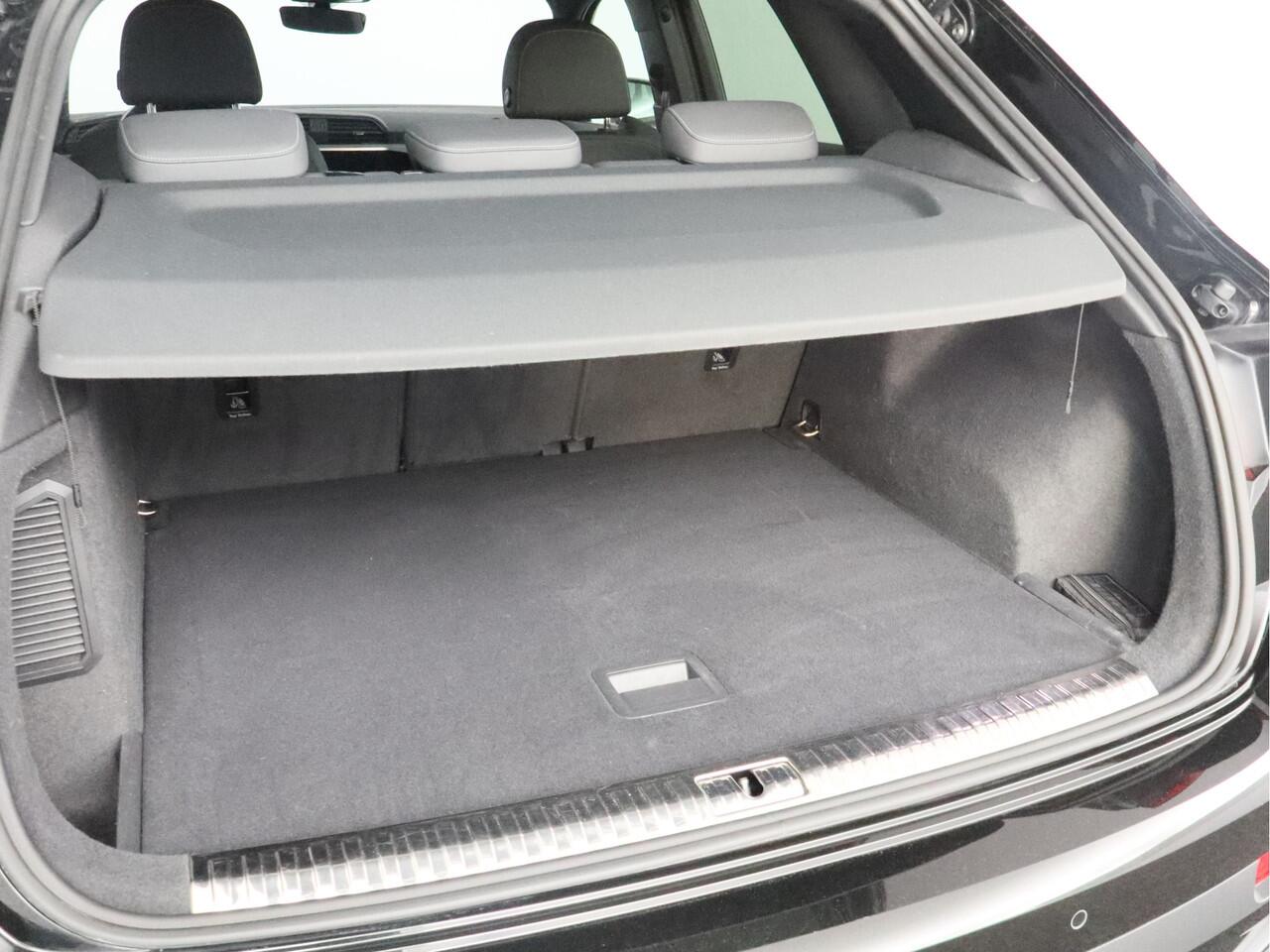 Audi Q3 45 TFSI e S edition Plug-in Hybrid