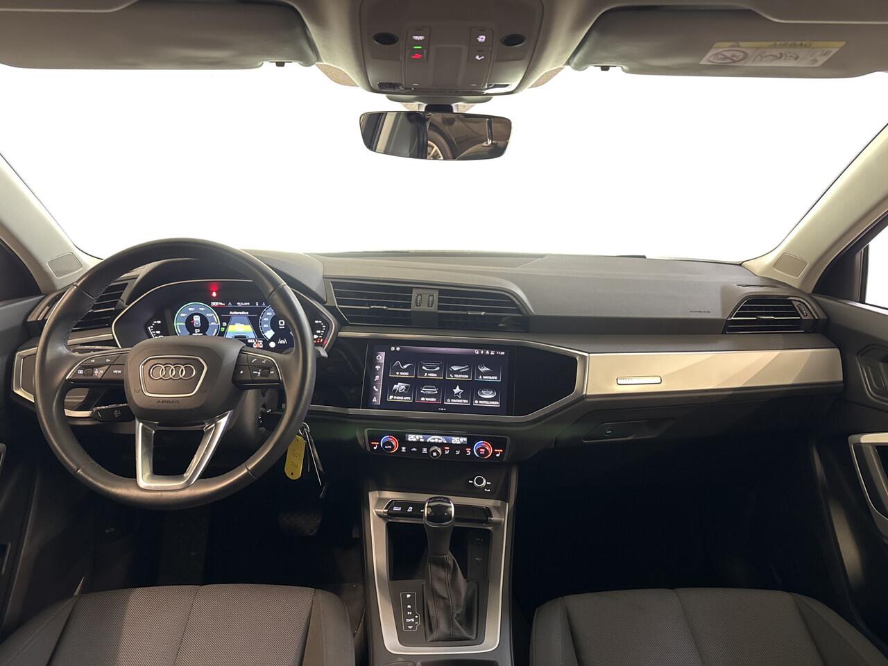 Audi Q3 45 TFSIe 245PK S-TRONIC S-LINE HYBRID CARPLAY/PDC/VIRTUAL