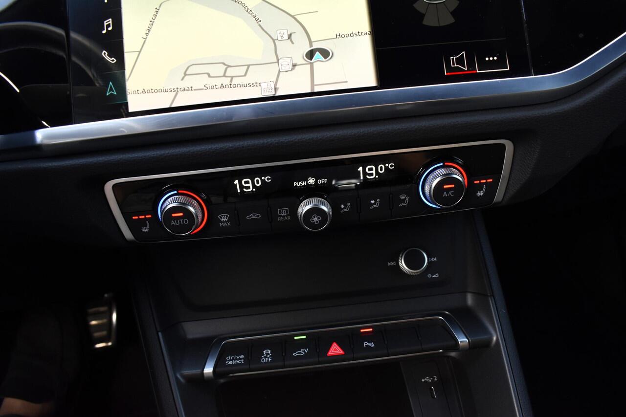 Audi Q3 45 TFSI e Advanced edition