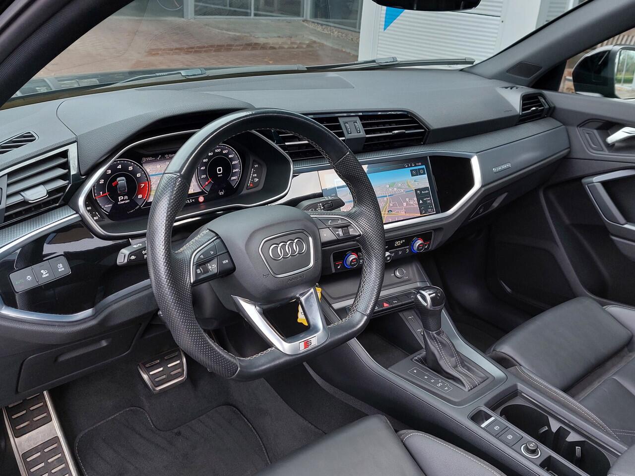 Audi Q3 Sportback 40 TFSI 190pk Quattro S-Edition | Navi | Apple Carplay+Android Auto | Clima | Adap.Cruise | Led Koplampen | Panorama Schuifdak | Leder+Verwarmd | Dodehoek+Rijstrooksensor | Pdc V+A+Camera