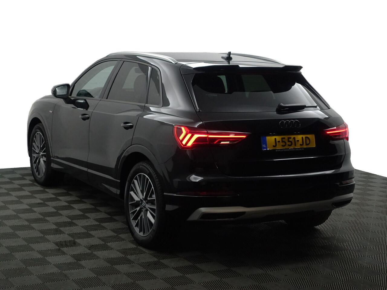 Audi Q3 35 TFSI S Edition Aut- Performance Leder, CarPlay, Android Auto, Xenon Led, Privacy Glass