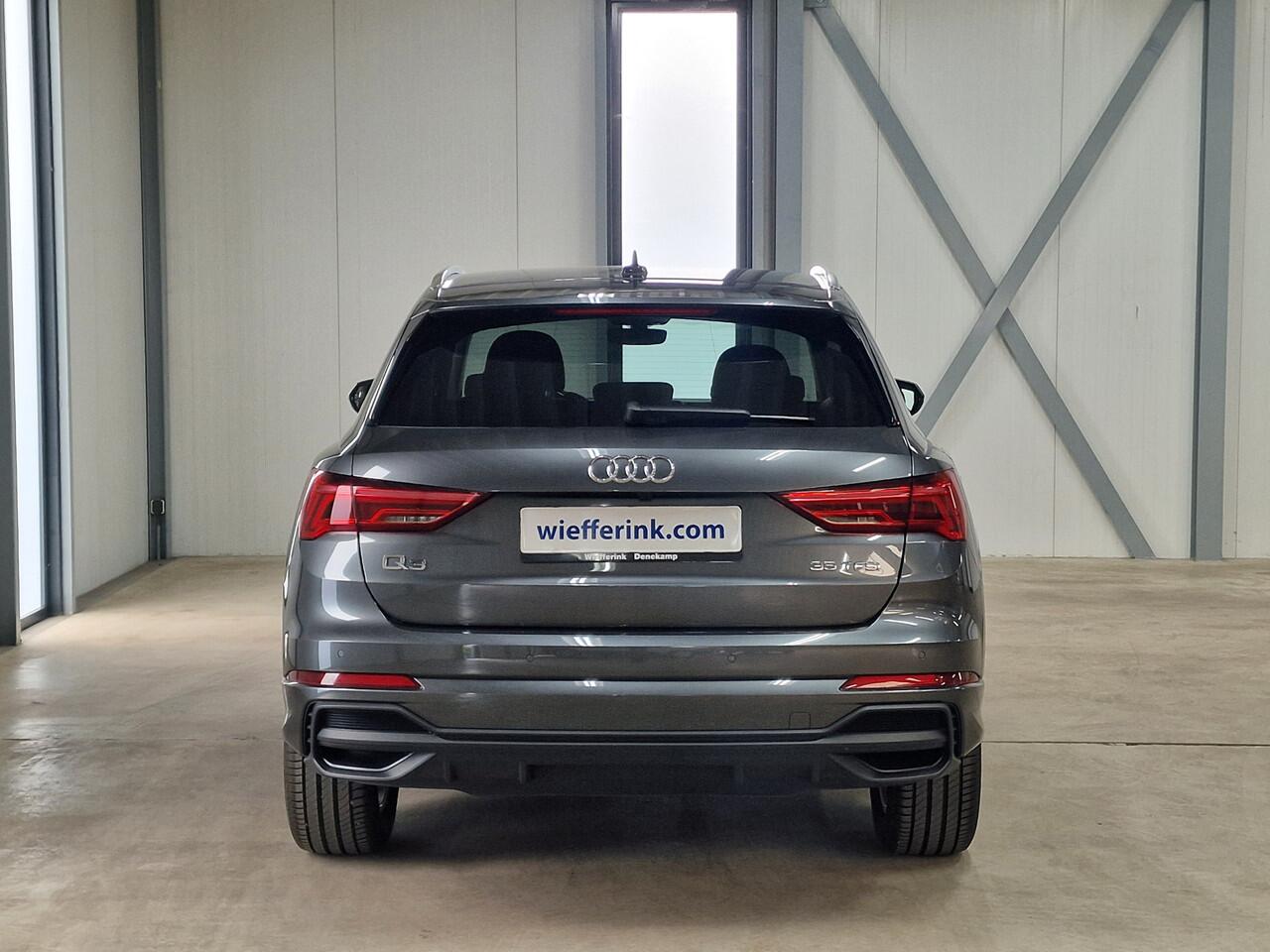 Audi Q3 35 TFSI 150pk S-Tronic S-Line | Camera | Leder/alcantara, Cruise control
