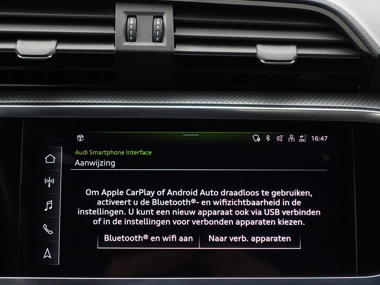 Audi Q3 35 TFSI S edition Aut- Panoramadak, Carplay, Stoelverwarming, Virtual Cockpit, Sport Leder Interieur