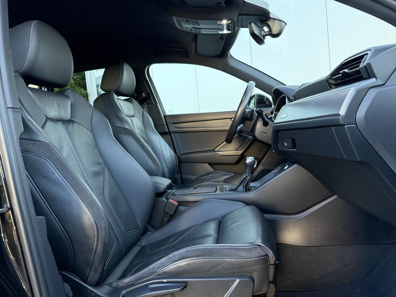 Audi Q3 45 TFSI eHybrid 245pk S edition | Leder | Black pakket