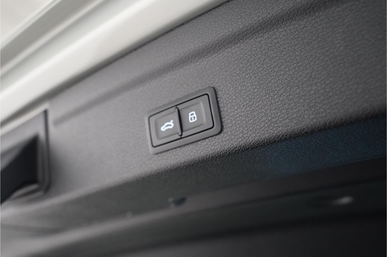 Audi Q3 Sportback 45 TFSI e S-Line|Tausilber|Carplay|Elek stoelen|SONOS