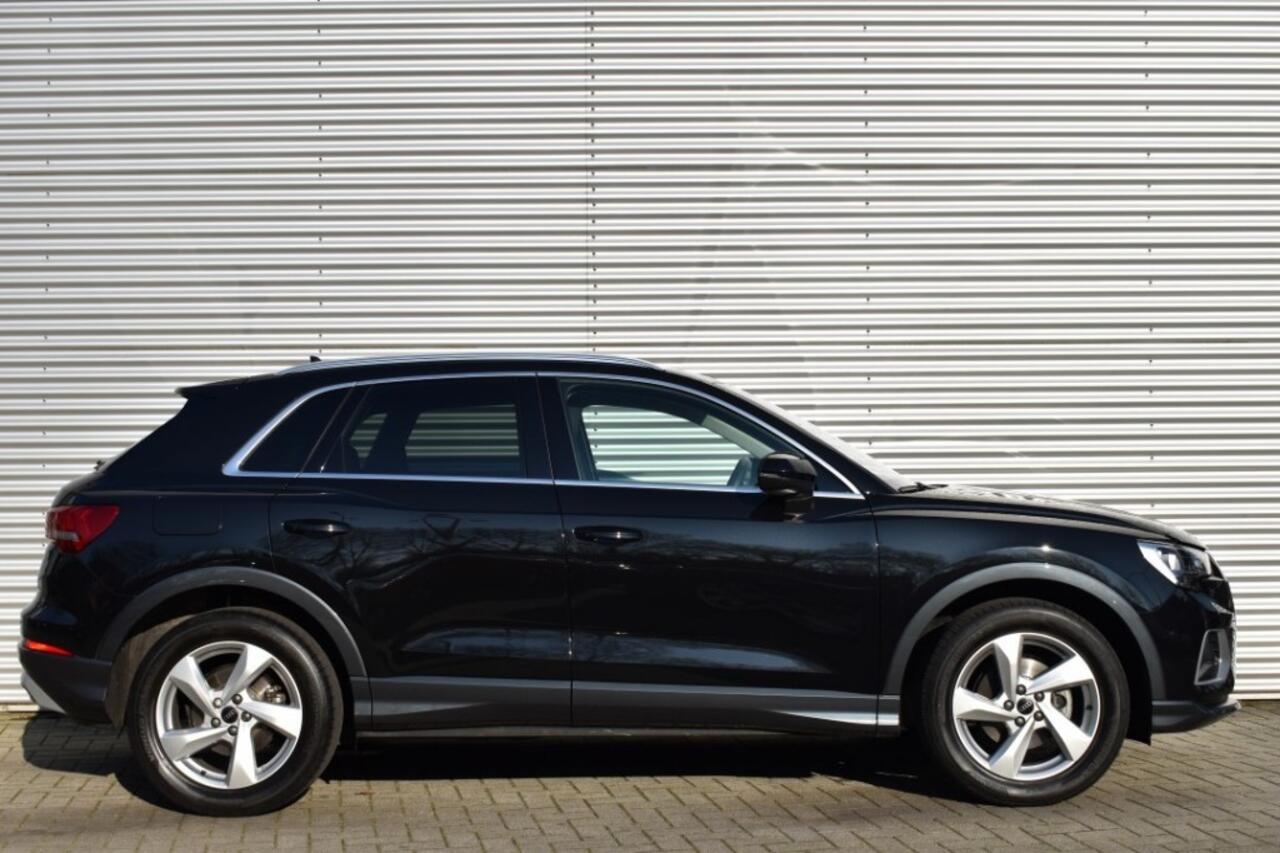 Audi Q3 35 TFSI EDITION / VIRTUAL COCKPIT / EL. A-KLEP / SPORTSTOELEN