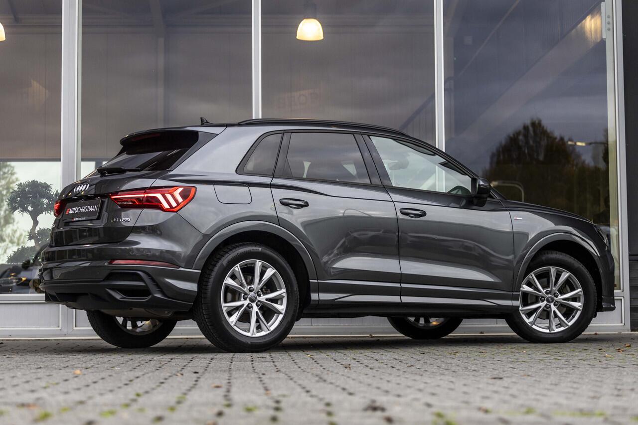 Audi Q3 35 TFSI S edition | Camera | NL Auto | Stoelverwarming