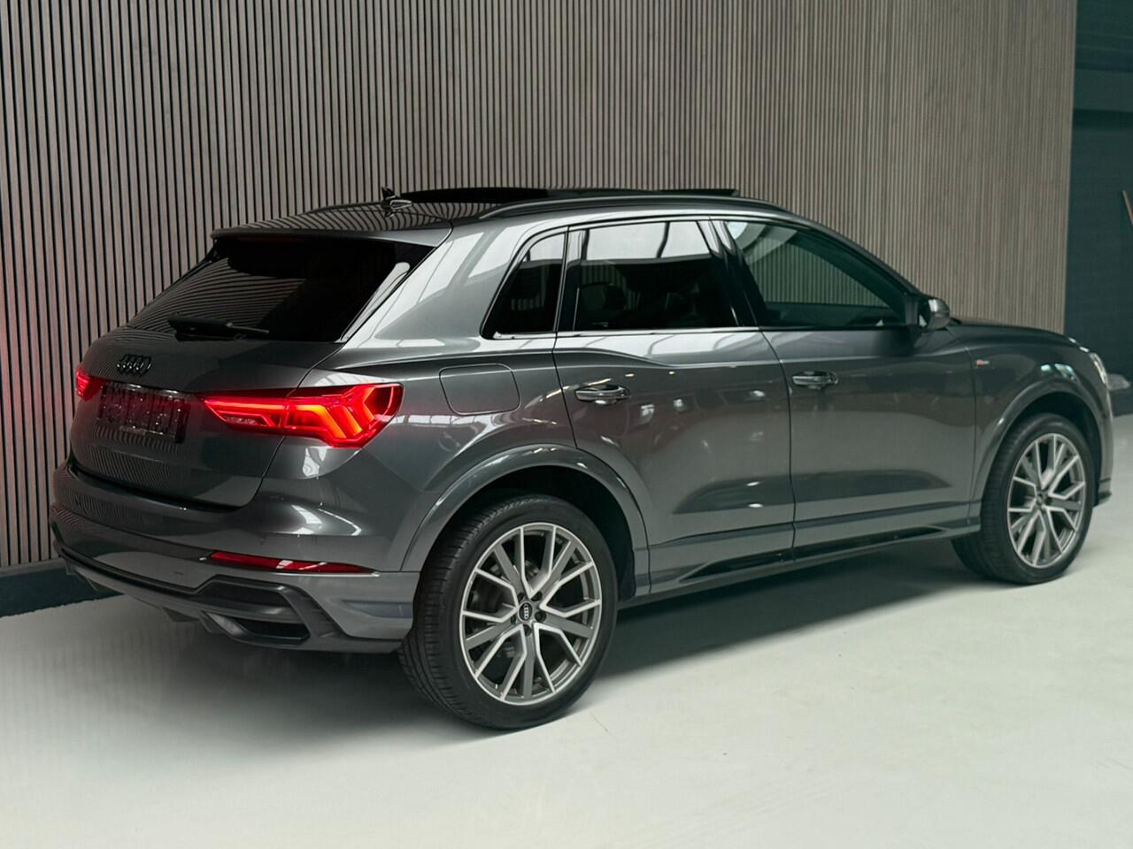 Audi Q3 45 TFSI e S edition B&O | Pano | Sfeer