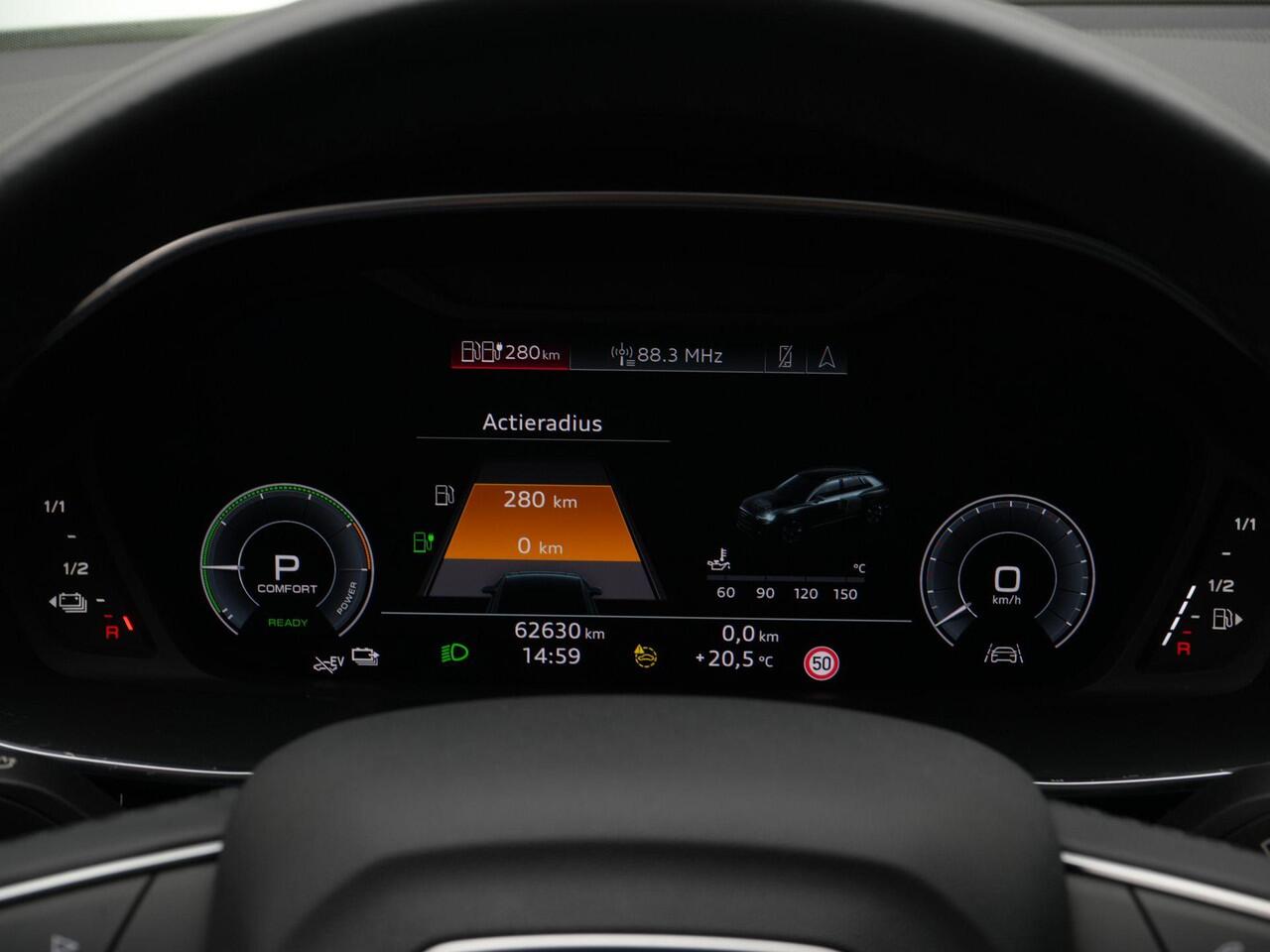 Audi Q3 Sportback 45 TFSI e 245 pk S-tronic Advanced Edition / S-Line | Panoramadak | Achteruitrijcamera | Stoelverwarming | Navigatie