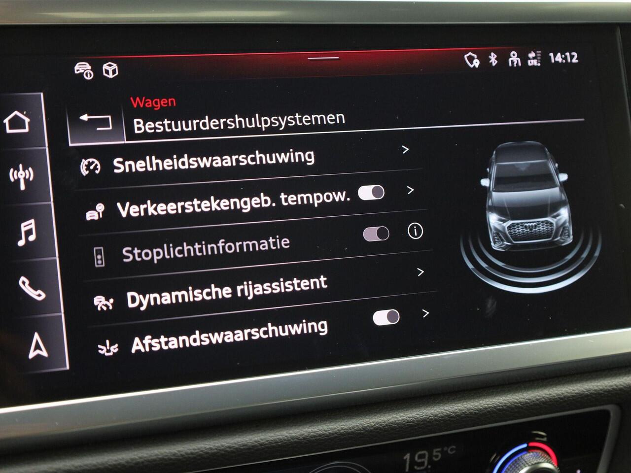 Audi Q3 Sportback 35 TFSI/150PK S Line · Apple/Android Car Play · Adaptive Cruise Control · Leder/Alcantara · Stoelverwarming · Garantie tot oktober 2029 of 100.000km