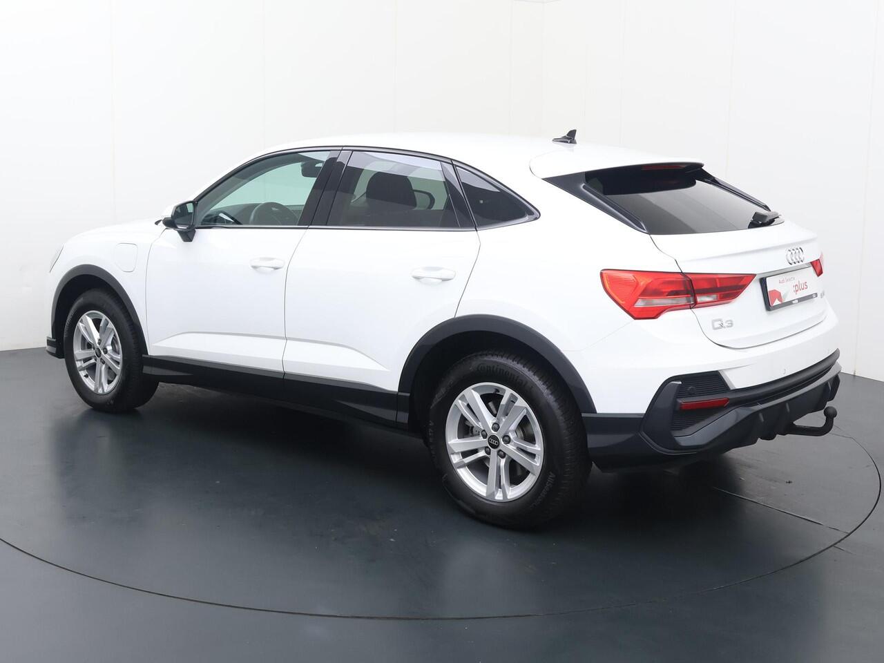 Audi Q3 Sportback 45 TFSI e Edition | 150 PK | SoH 94% | Automaat | Trekhaak | S line | Adaptive cruise control | Apple Carplay/Android Auto |