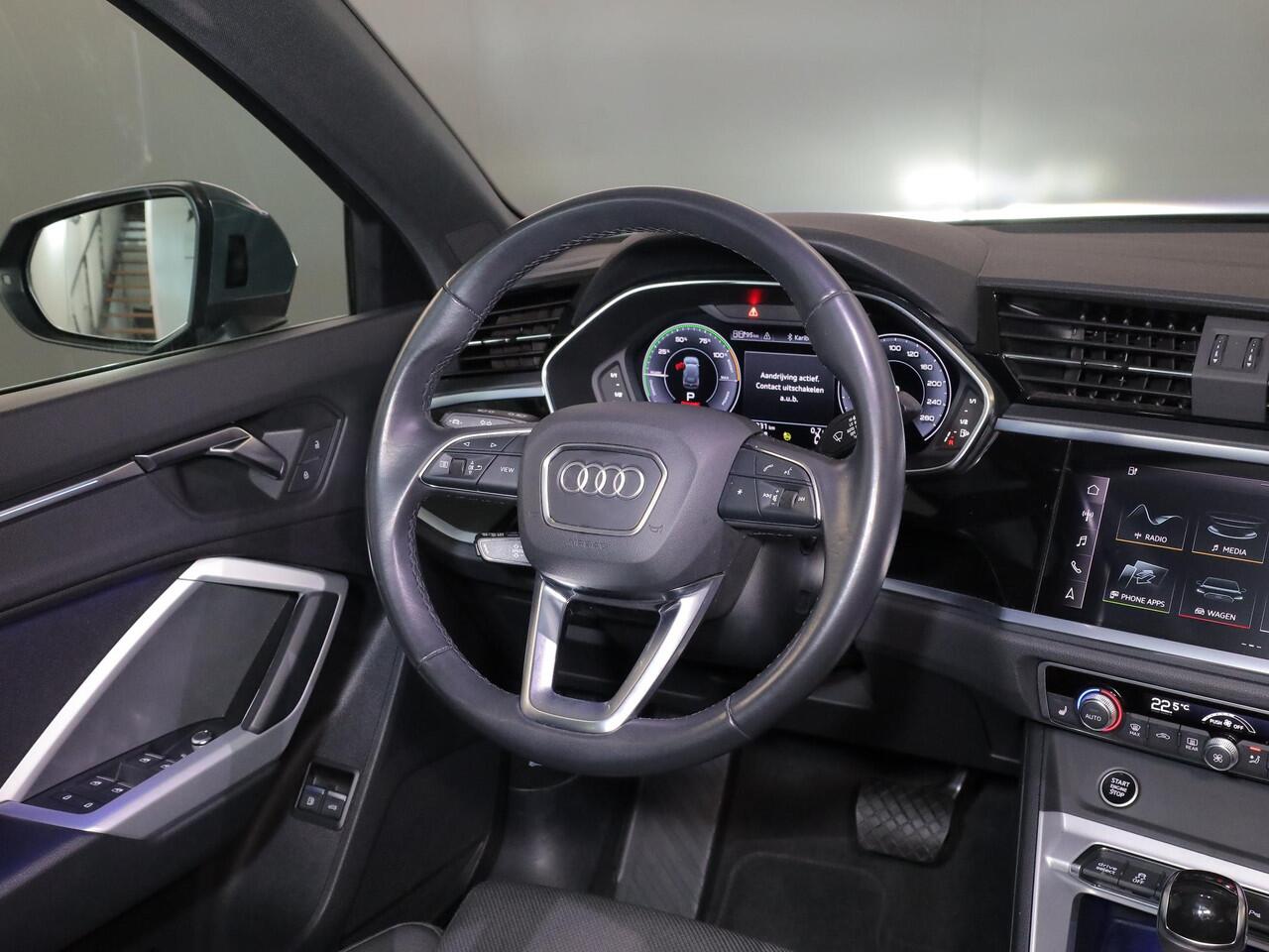 Audi Q3 45 TFSI e Business Edition 245 pk S-tronic | 95% SOH | Parkeersensoren | Achteruitrijcamera | Stoelverwarming |