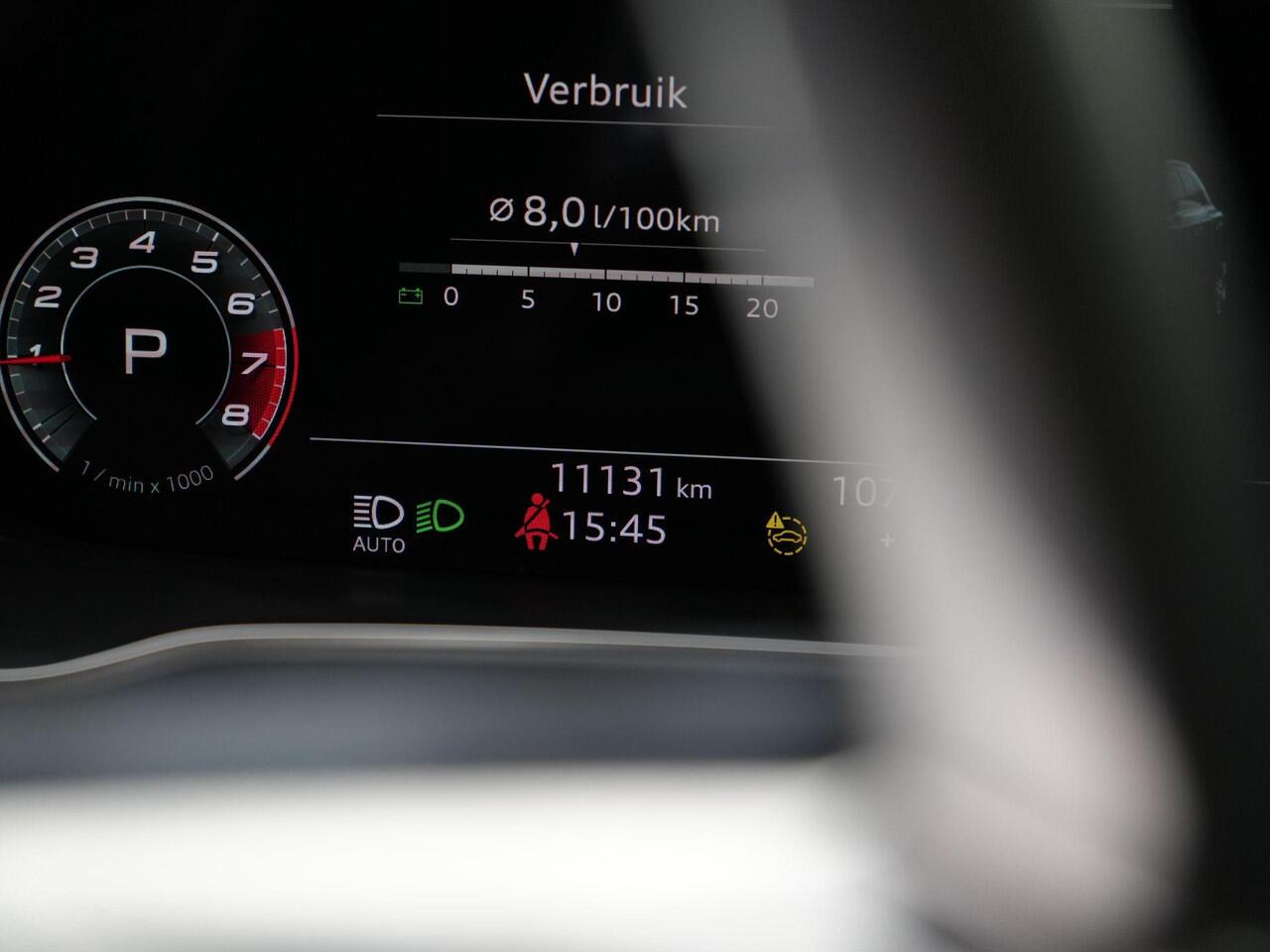 Audi Q3 35 TFSI 150 pk S-tronic S-Line | Trekhaak | Sonos | Achteruitrijcamera | Navigatie | Stoelverwarming